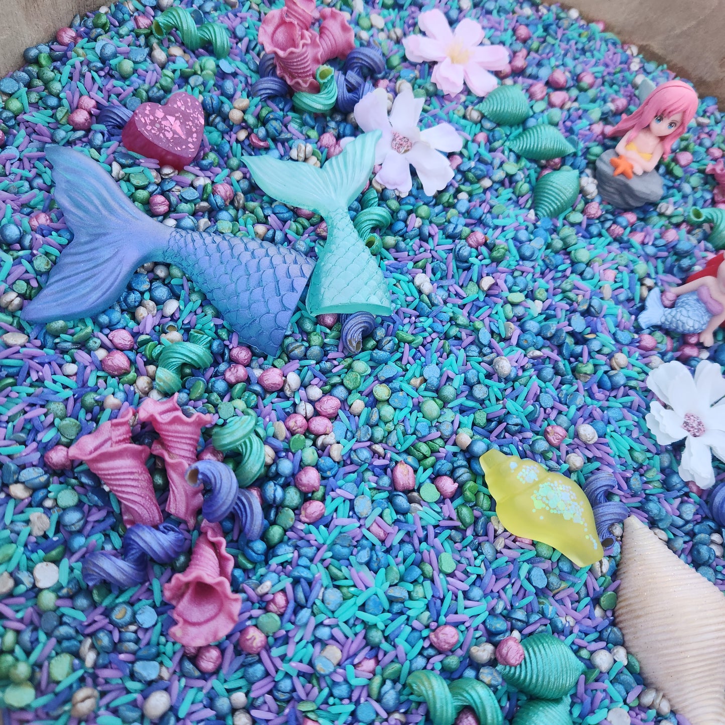 Mermaid Cove Pour and Play